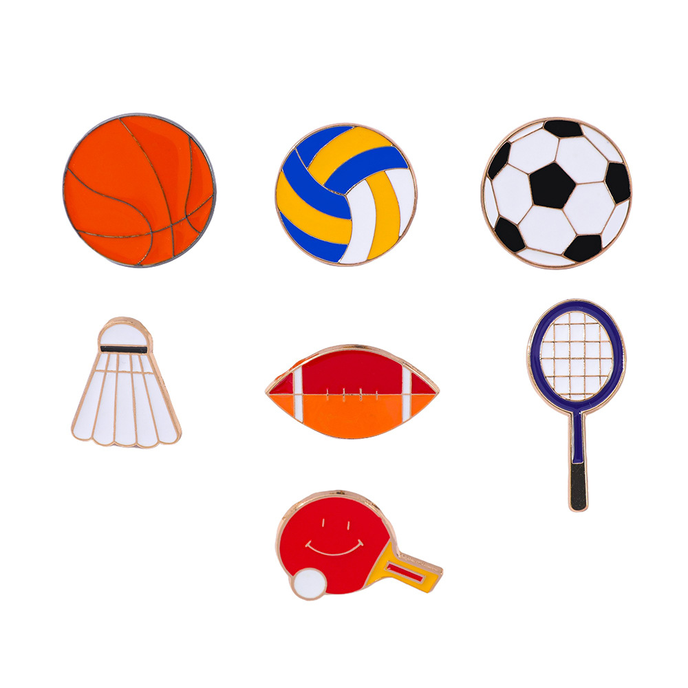 Table Tennis Cartoon - 1 ชุดการ์ตูนฟุตบอลบาสเกตบอลแบดมินตันรักบี้เทเบิลเทนนิสโลหะตราสัญลักษณ์กีฬาบอลรูปเข็มกลัดโลหะผสมแฟชั่นของเล่นอะนิเมะ